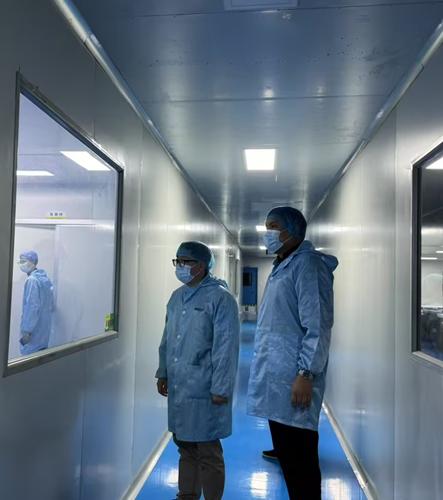 ドイツのMEDICA展示会にゲストによる工場訪問。ヨーロッパの医療市場で新たな機会を探る